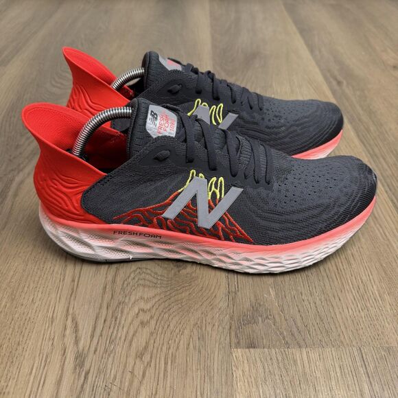 New Balance Fresh Foam 1080v10 Shoes Mens Size 11.5 Gray Red Running M1080M10 main image 6
